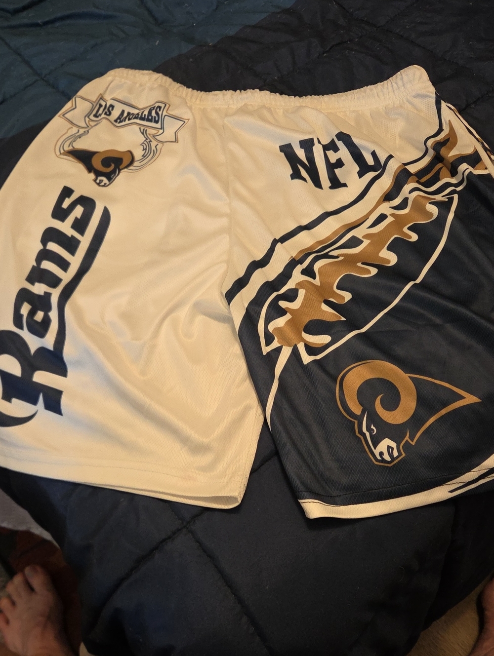 La Rams Shorts - Picture 2 of 2